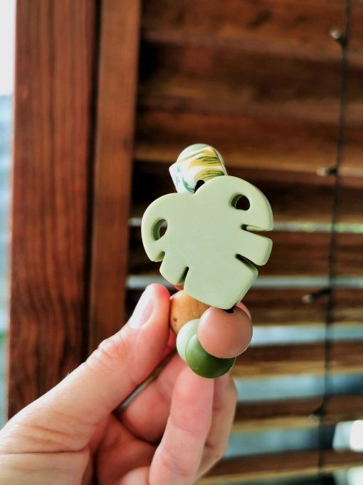 Anneau de dentition en silicone & bois – modèle Monstera