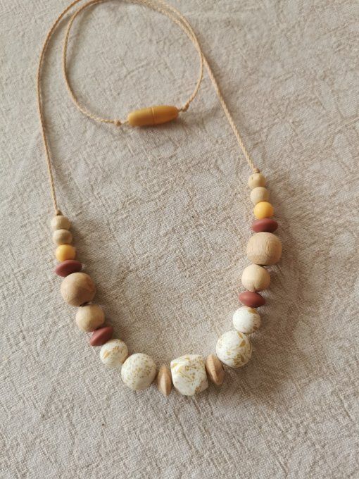 « Emma » – Collier de maternité astucieux & tendance