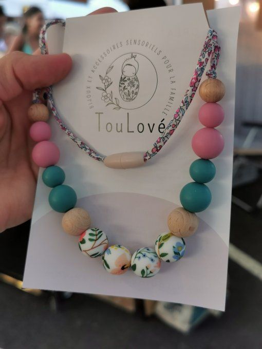 Collier de maternité personnalisé – Allaitement, portage & dentition