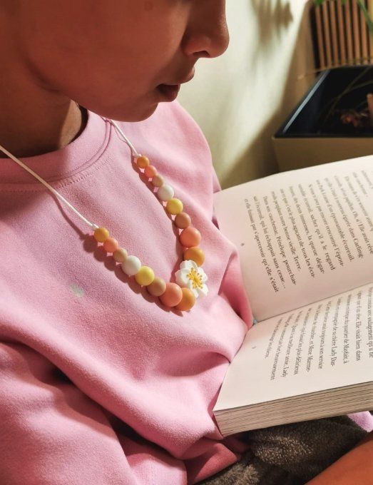 Collier enfant Fleur d’Églantine